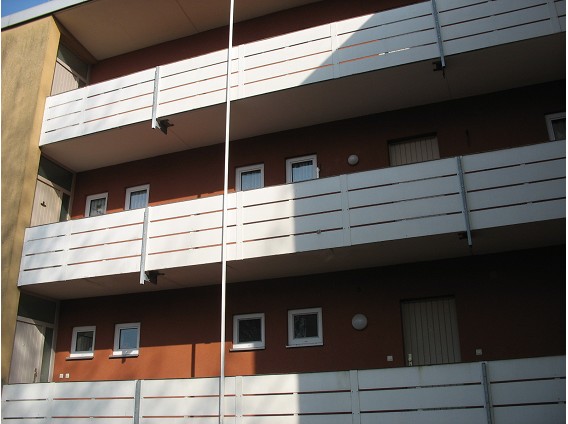 Laubeng&auml;nge und Balkone Nordring